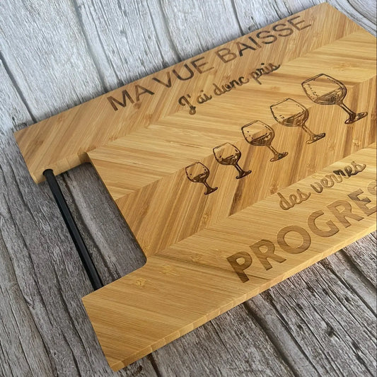 Planche à découper en bambou gravée–Ma vue baisse, j’ai donc pris des verres progressifs ROUSSILLON CRÉATIONS