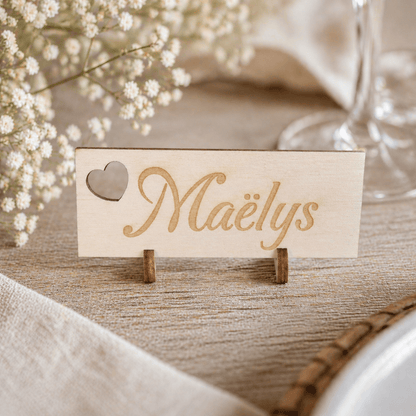 Marque-place Bois Personnalisé – Prénom Gravé & Cœur Découpé Mariage Personnalisable Roussillon-Creations-Tautavel-66