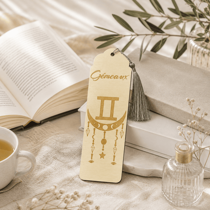 Marque-page astrologique Gémeaux en bois gravé – Signe du zodiaque