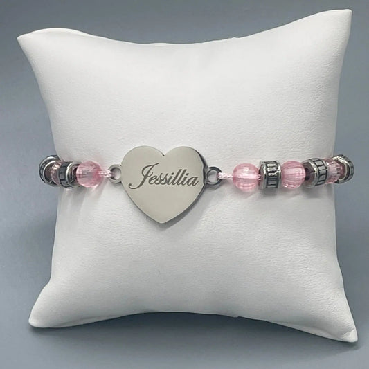 Bracelet Cœur Personnalisé en Perles Roses Clair - Gravure Laser ROUSSILLON CRÉATIONS