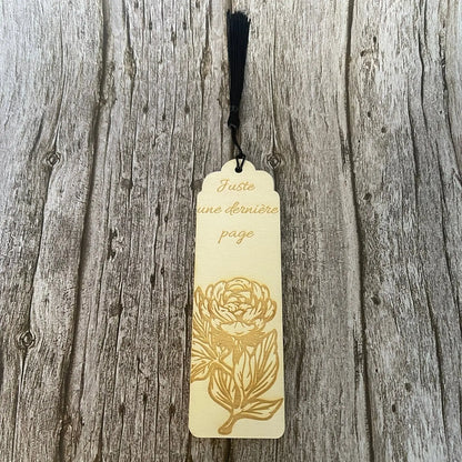 Marque-page en bois gravé “Juste une dernière page” – Accessoire de lecture artisanal ROUSSILLON CRÉATIONS