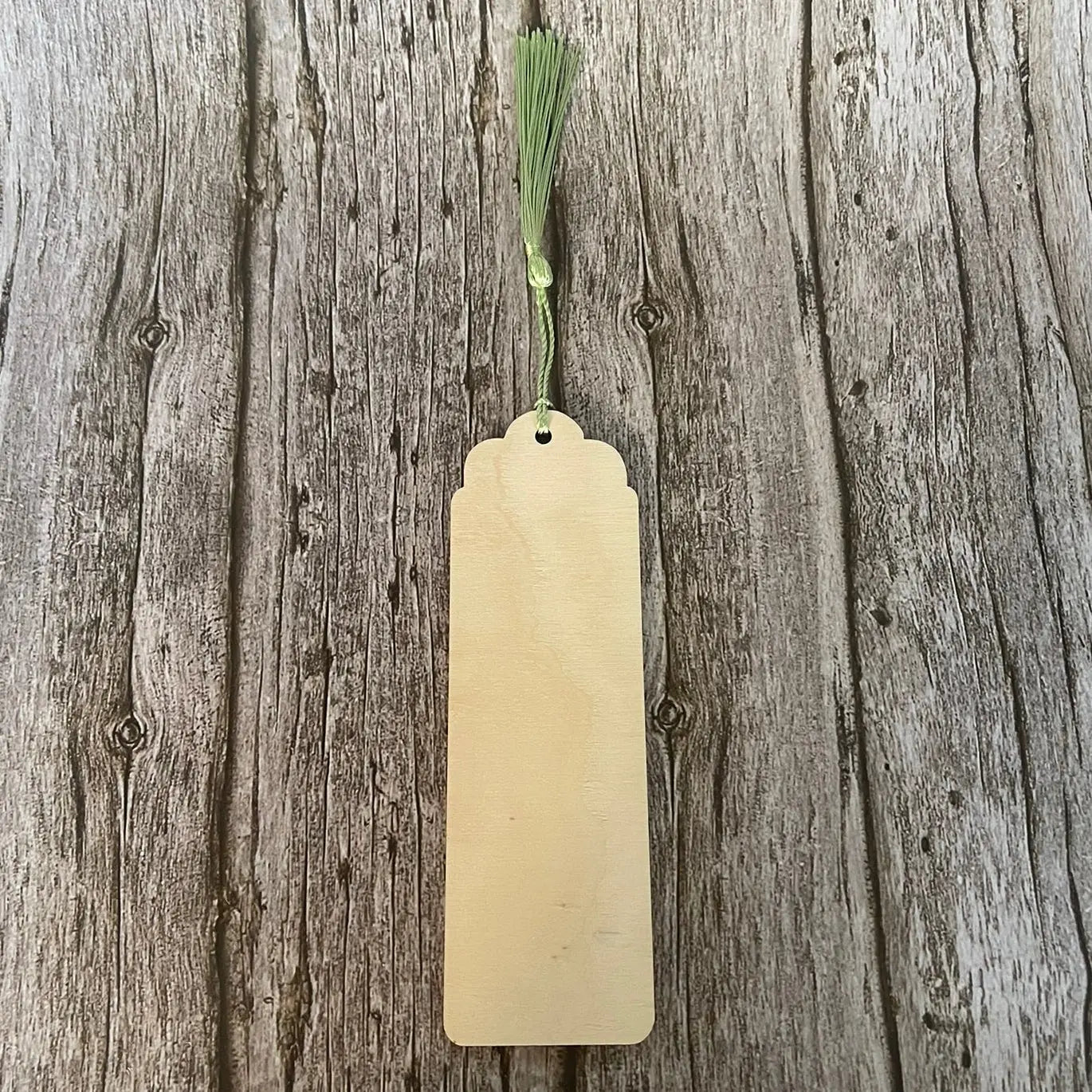 Marque-page astrologique Taureau en bois gravé – Signe du zodiaque ♉ - ROUSSILLON CRÉATIONS