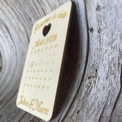 Save the Date en Bois Personnalisé – Calendrier Gravé Laser & Cœur Découpé Mariage Personnalisable Roussillon-Creations-Tautavel-66