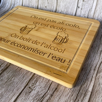 Planche à Découper Bambou Gravée – On est pas alcoolo, on est écolo ! Planche à découper / planche apéro Roussillon-Creations-Tautavel-66