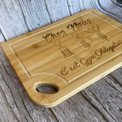 Planche à Découper Bambou Gravée – Chez nous c'est gym obligatoire !