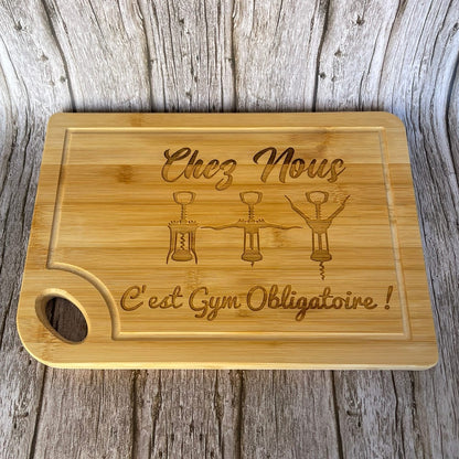 Planche à Découper Bambou Gravée – Chez nous c'est gym obligatoire !