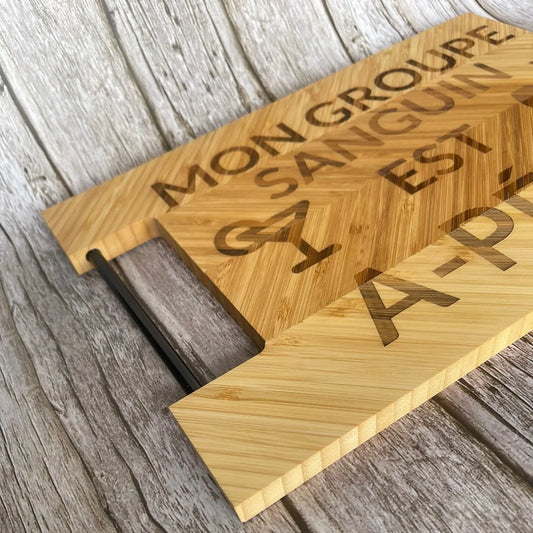 Planche à découper en bambou gravée – Mon groupe sanguin est A-Péro ROUSSILLON CRÉATIONS